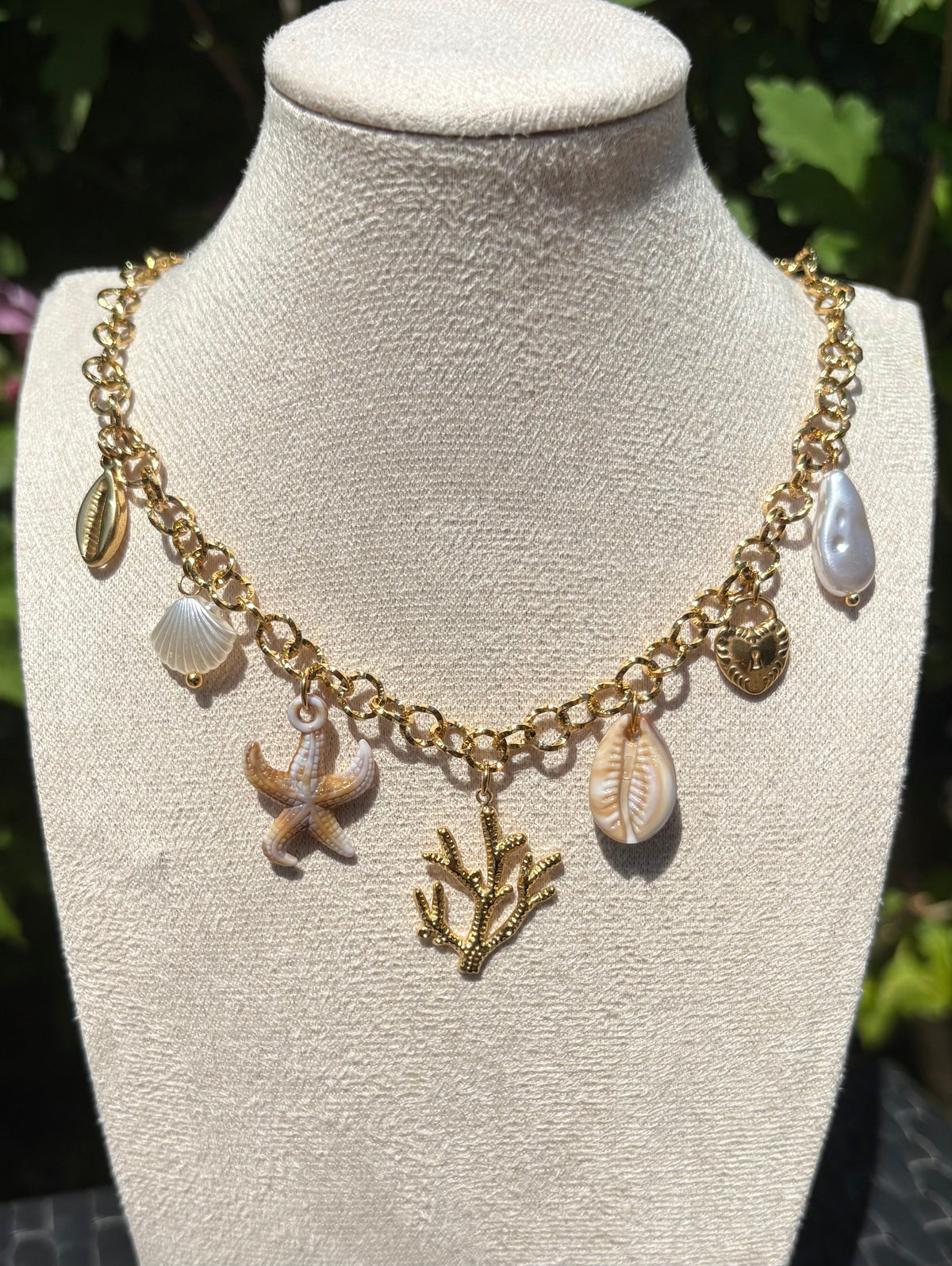 Collier breloques corail coquillages étoile de mer - vue 2