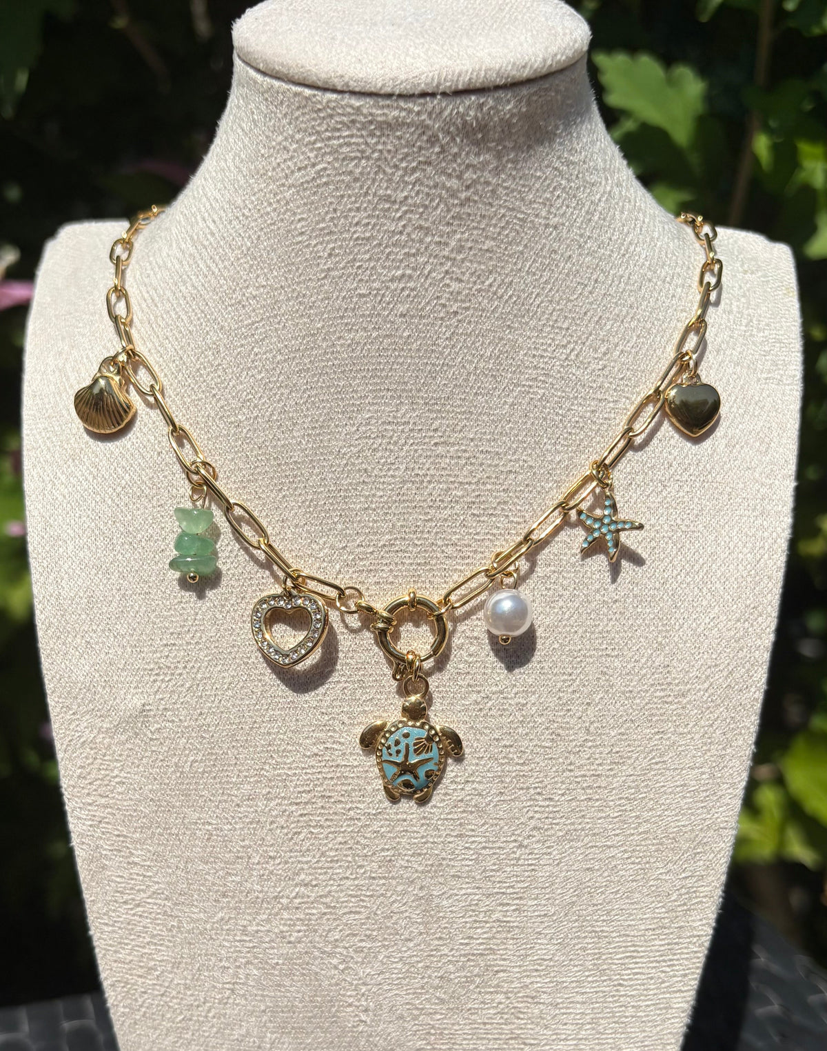 Collier breloques marines turquoise et strass - vue 1
